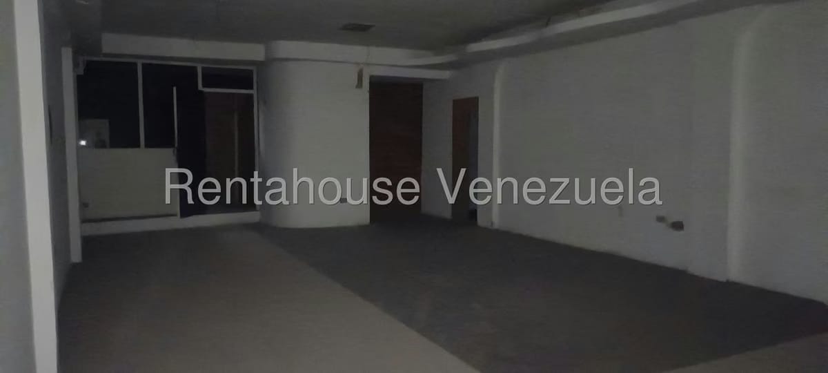 Comercial (Local Comercial) en Alquiler en Sector Sucua, Miranda - 6