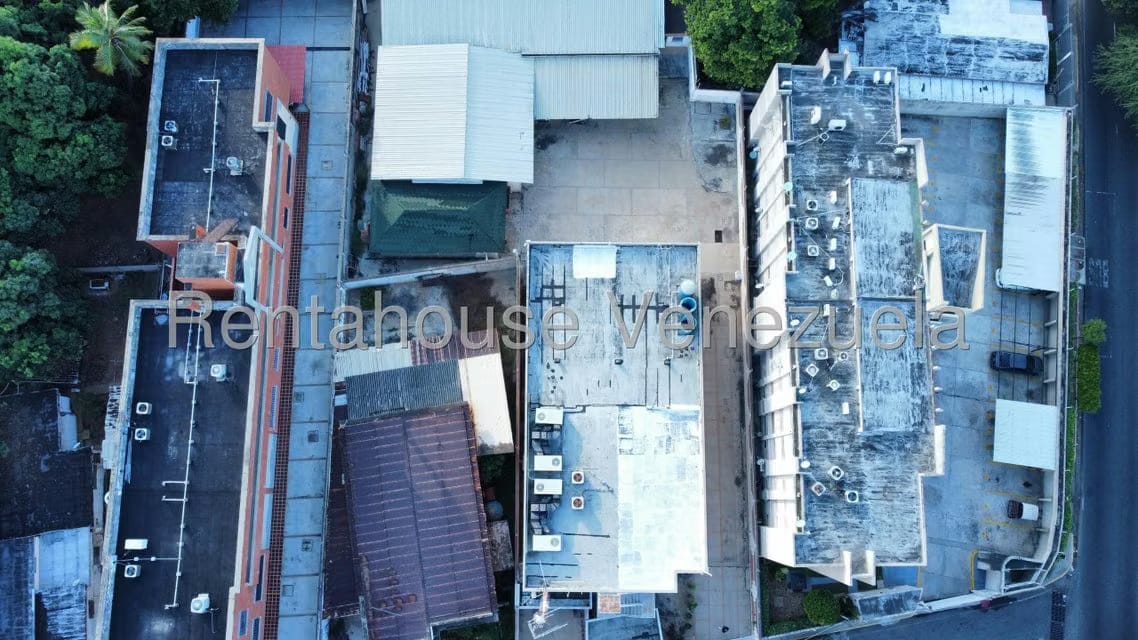 Comercial (Edificio) en Alquiler en Las Mercedes, Zulia - 18