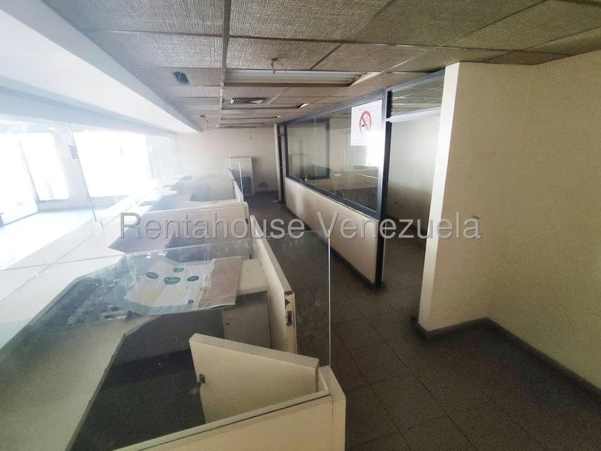 Comercial (Local Comercial) en Venta en Centro, Zulia - 12