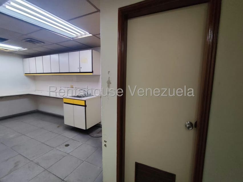 Comercial (Local Comercial) en Venta en Centro, Zulia - 40