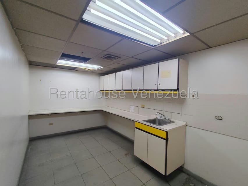 Comercial (Local Comercial) en Venta en Centro, Zulia - 41