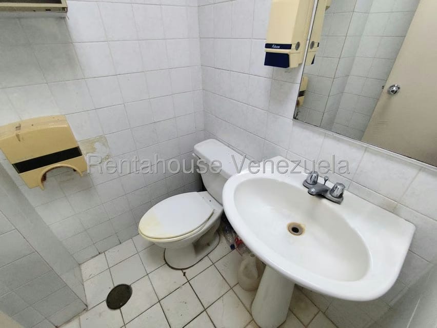 Comercial (Local Comercial) en Venta en Centro, Zulia - 44