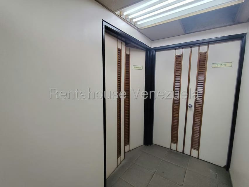 Comercial (Local Comercial) en Venta en Centro, Zulia - 46