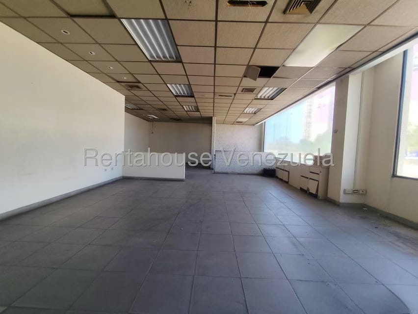 Comercial (Local Comercial) en Venta en Centro, Zulia - 53