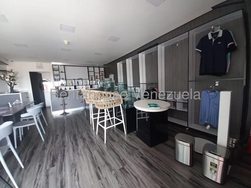 Comercial (Local Comercial) en Alquiler en Llano Alto, Miranda - 5