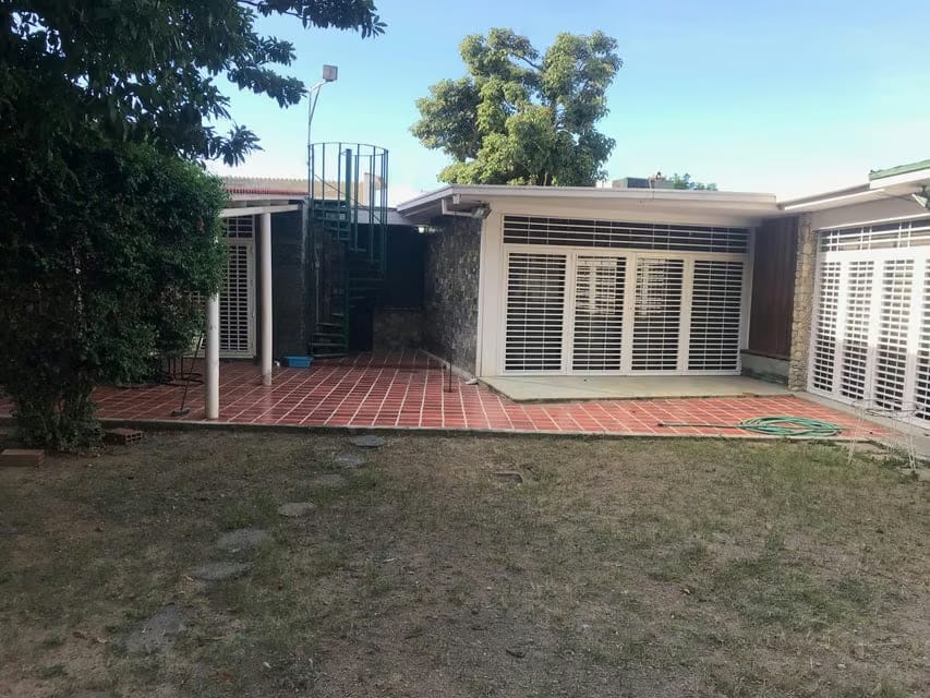 Casa (1 Nivel) en Venta en El Marques, Distrito Metropolitano - 36