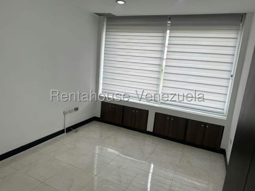 Comercial (Local Comercial) en Alquiler en Del Este, Lara - 16