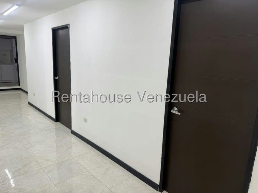 Comercial (Local Comercial) en Alquiler en Del Este, Lara - 7