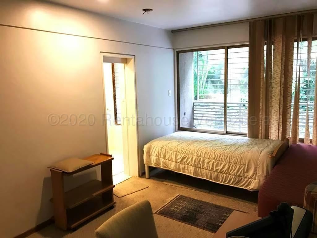 APARTAMENTO EN VENTA – ELENA MARIN NOBREGA