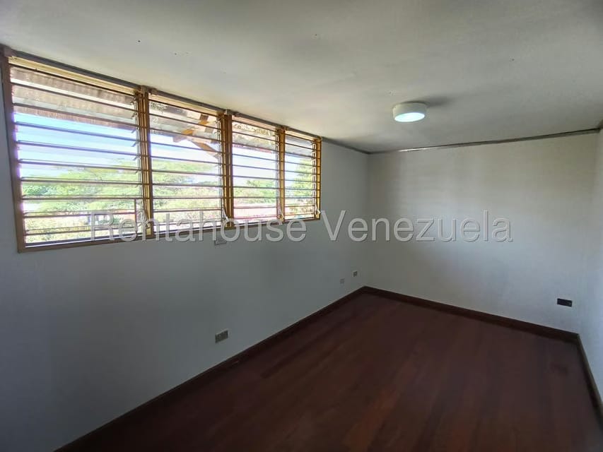 Casa (Duplex) en Venta en Municipio Jimenez, Lara - 25
