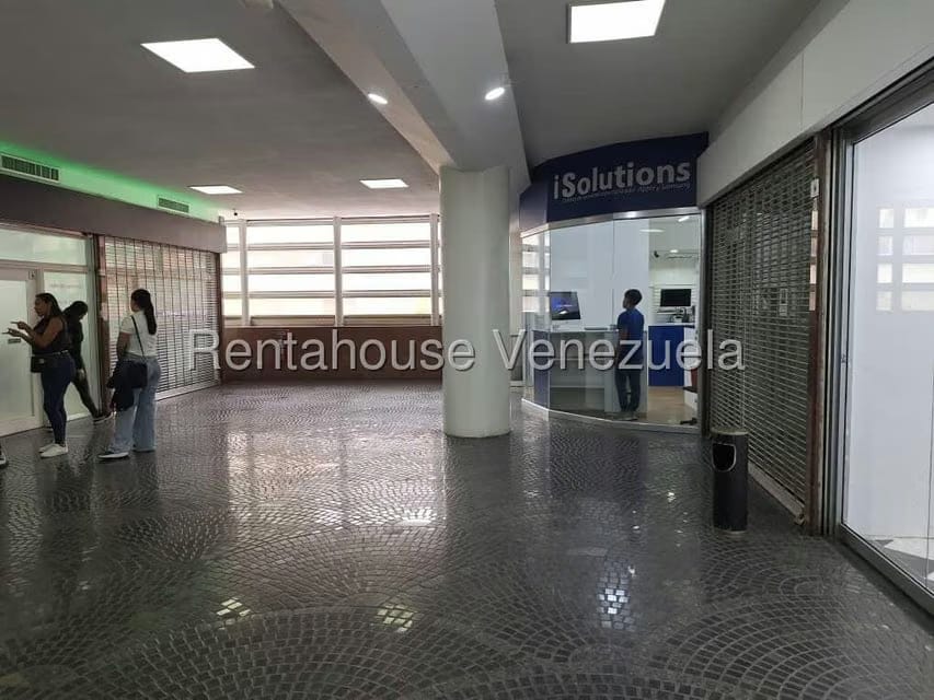 Comercial (Local Comercial) en Alquiler en La Castellana, Distrito Metropolitano - 18