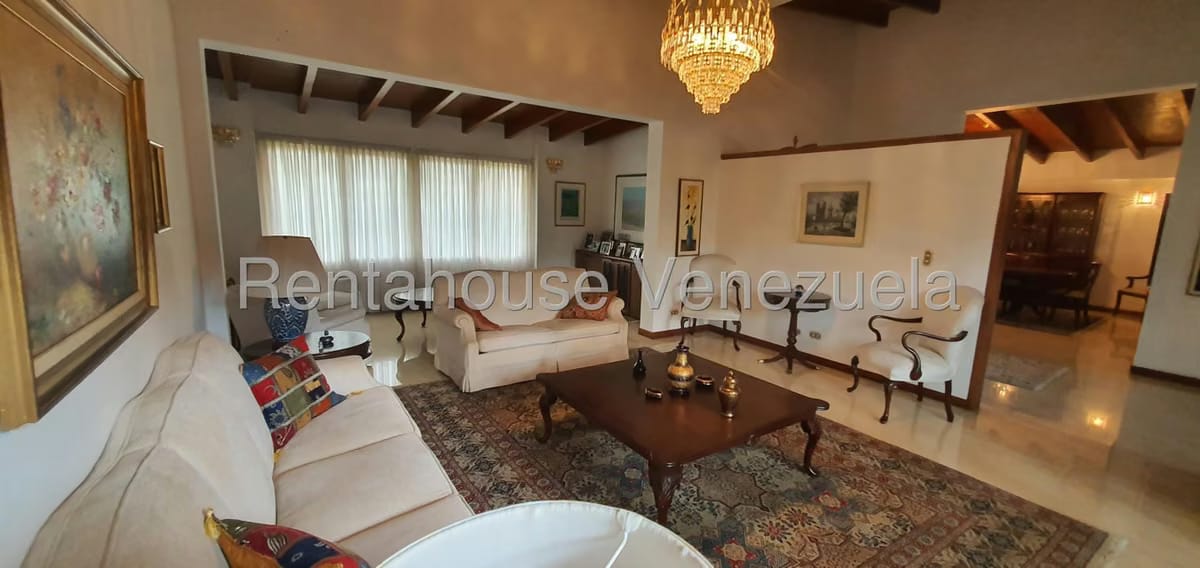 Casa (1 Nivel) en Venta en Prados del Este, Distrito Metropolitano - 14