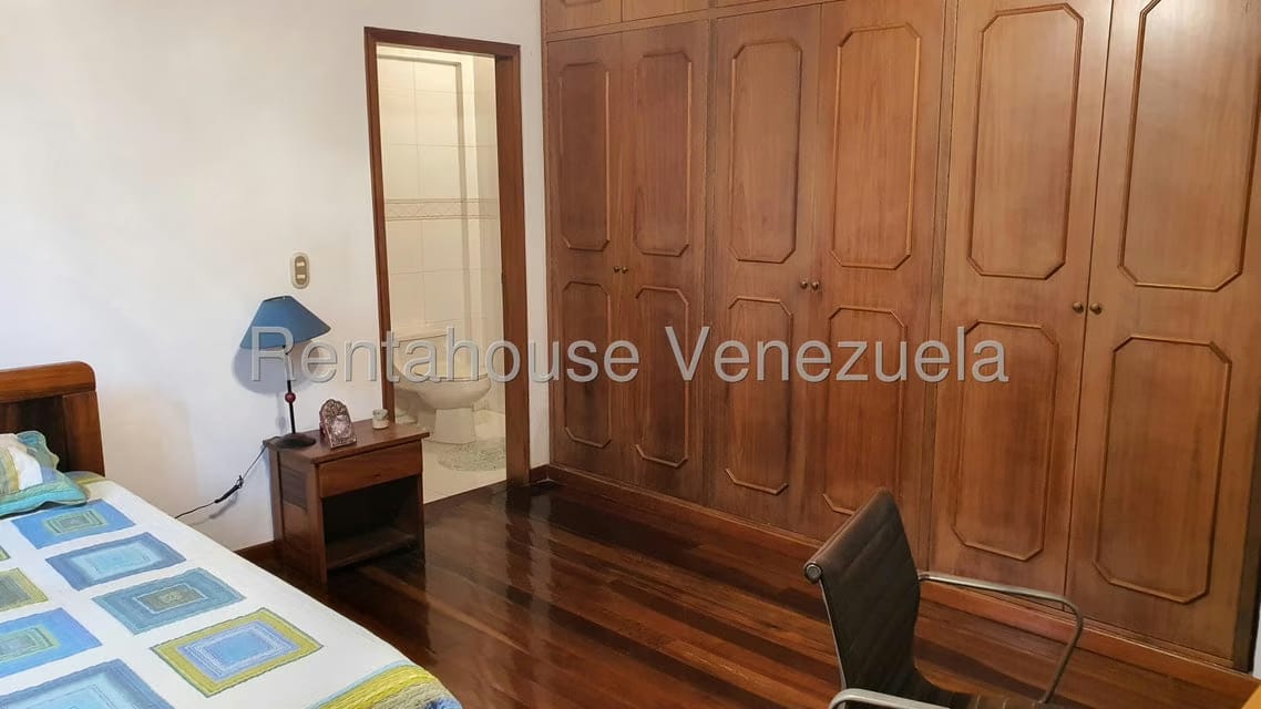 Casa (1 Nivel) en Venta en Prados del Este, Distrito Metropolitano - 47