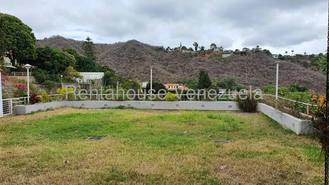 Casa (1 Nivel) en Venta en Prados del Este, Distrito Metropolitano - 88