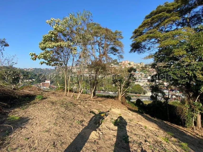 Terreno (Comercial) en Venta en Municipio Guaicaipuro, Miranda - 10