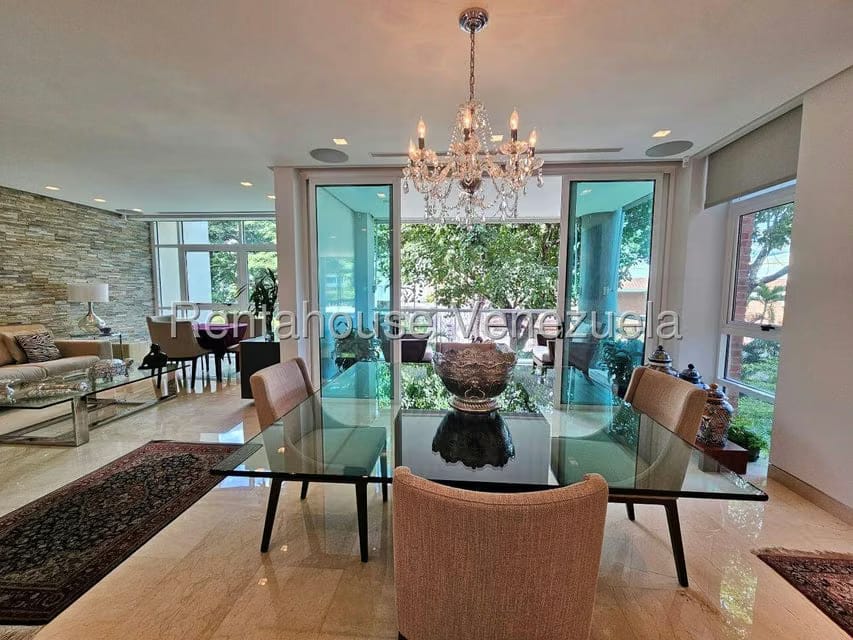 Apartamento (1 Nivel) en Venta en La Castellana, Distrito Metropolitano - 14