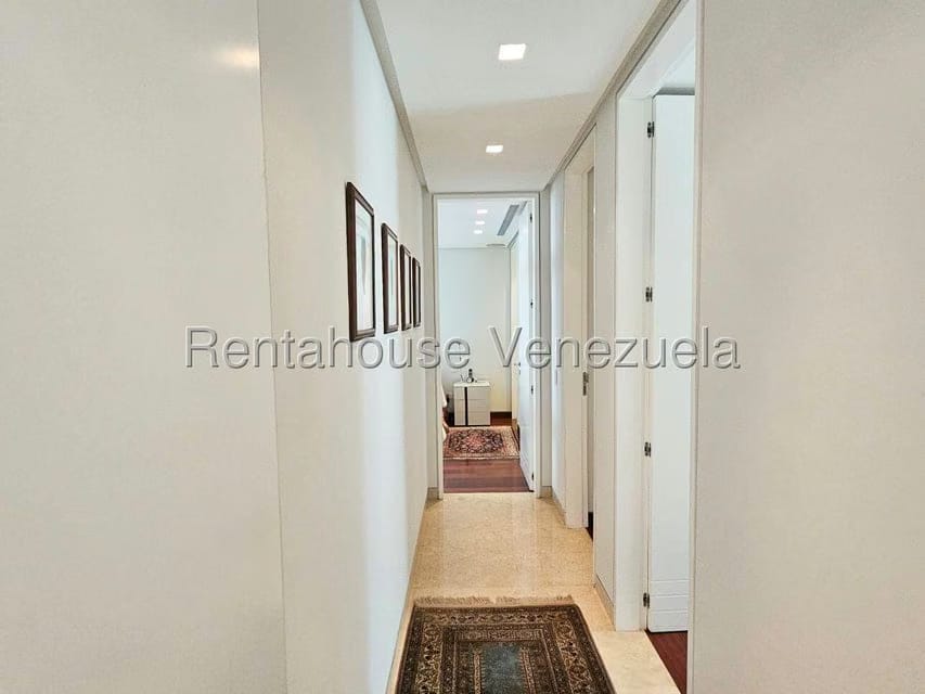 Apartamento (1 Nivel) en Venta en La Castellana, Distrito Metropolitano - 34