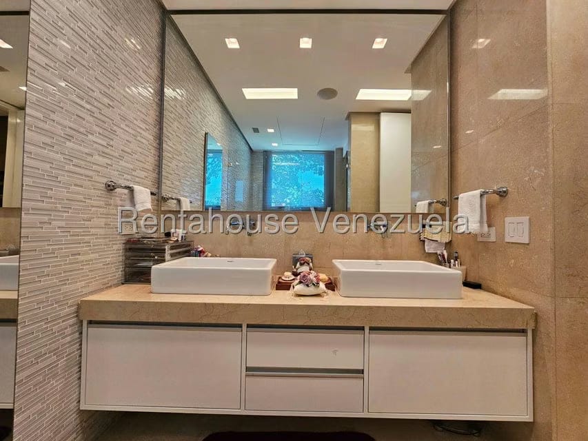 Apartamento (1 Nivel) en Venta en La Castellana, Distrito Metropolitano - 42