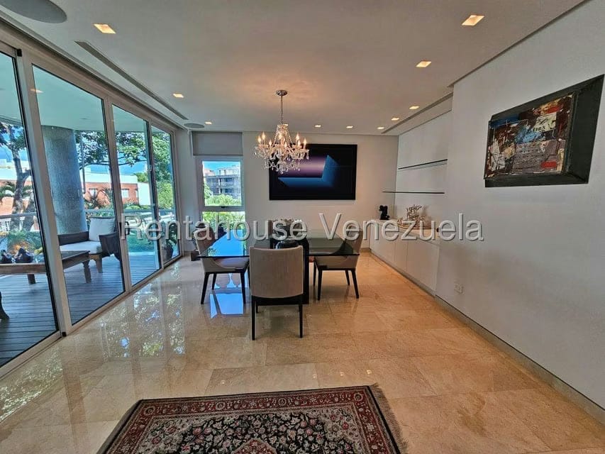 Apartamento (1 Nivel) en Venta en La Castellana, Distrito Metropolitano - 7