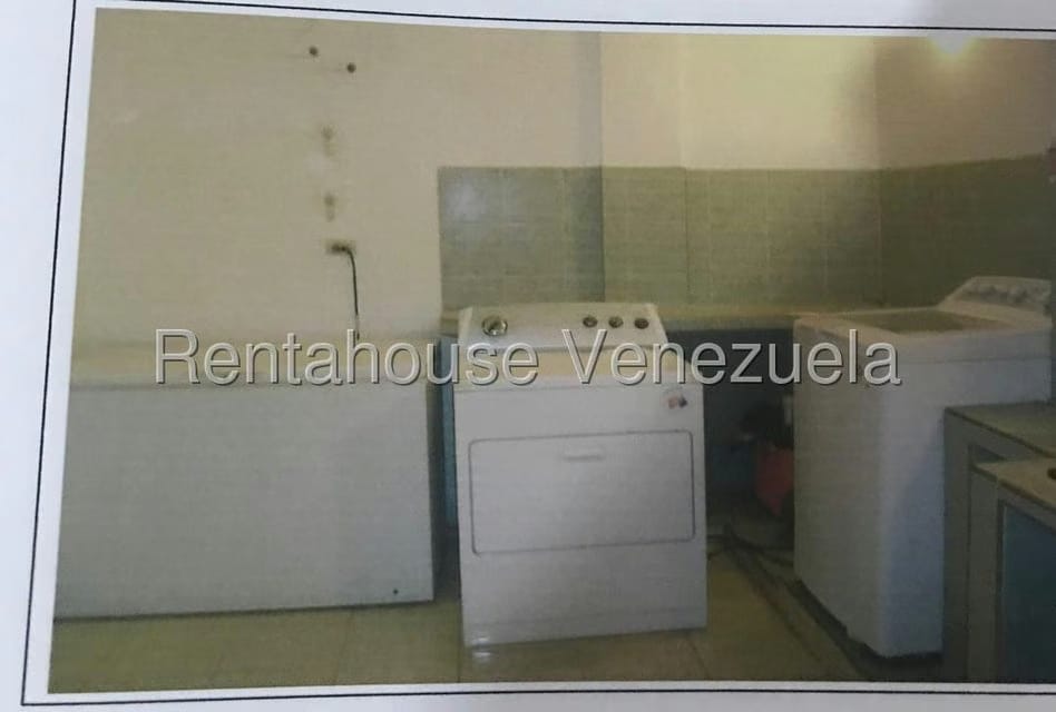 Casa (Duplex) en Venta en El Otro Lado, Trujillo - 18