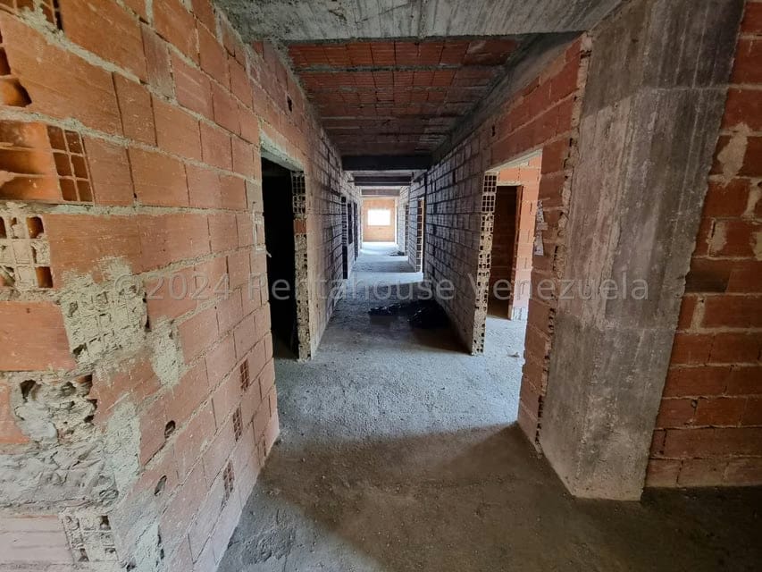 Comercial (Edificio) en Venta en Weekend, Vargas - 14
