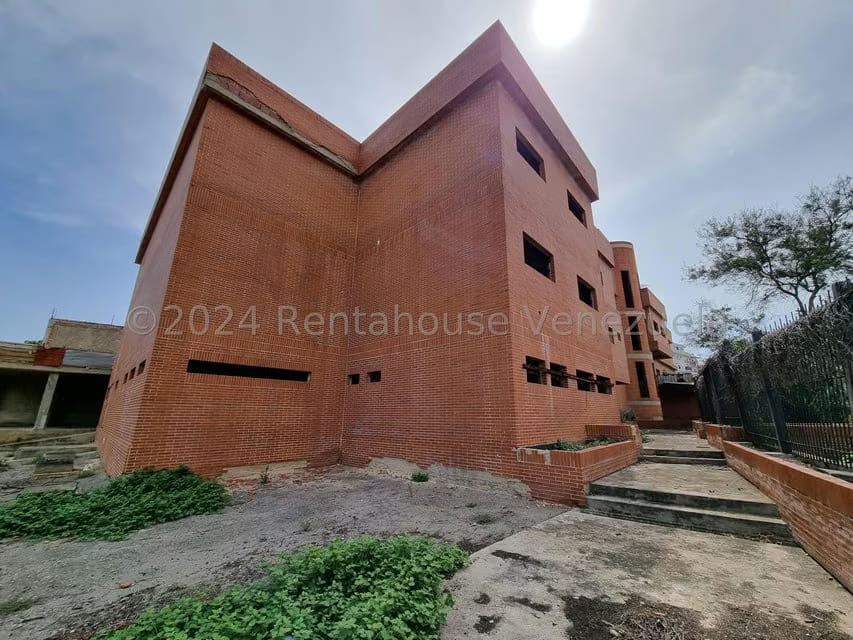 Comercial (Edificio) en Venta en Weekend, Vargas - 3