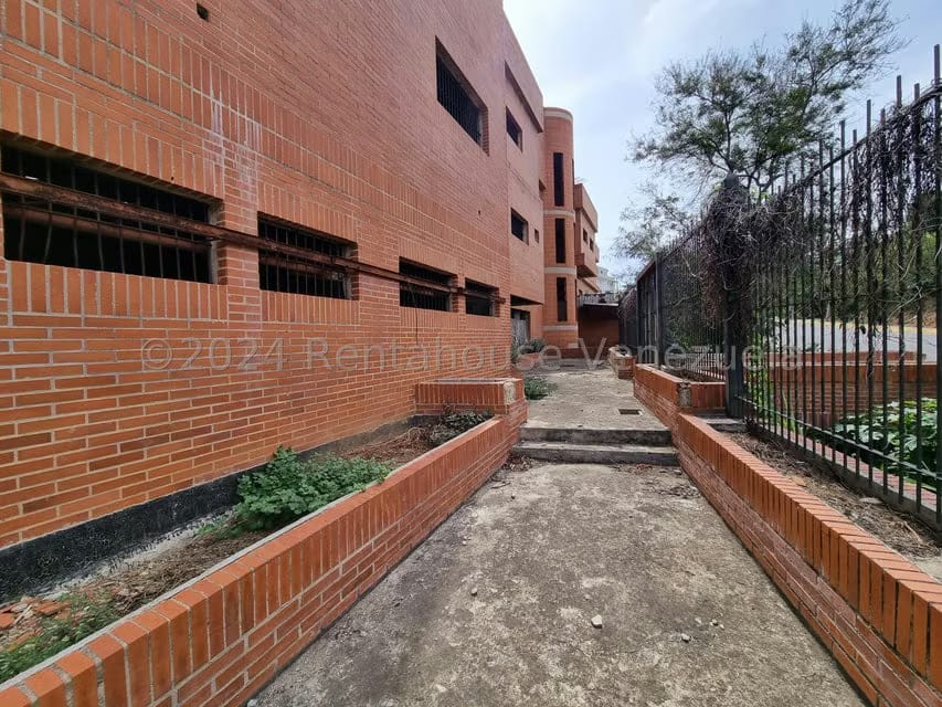 Comercial (Edificio) en Venta en Weekend, Vargas - 21