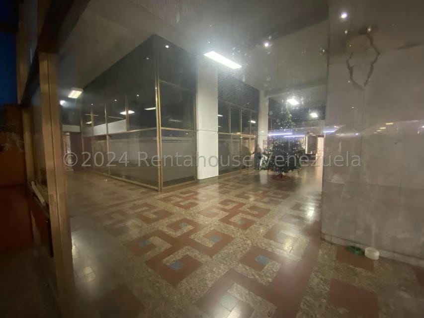 Comercial (Local Comercial) en Venta en Colinas de La California, Distrito Metropolitano - 6