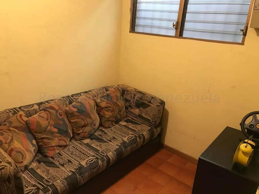 Casa (Multipes Niveles) en Venta en Colinas de Santa Monica, Distrito Metropolitano - 18