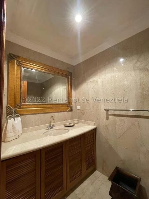 Apartamento (1 Nivel) en Venta en La Lagunita Country Club, Distrito Metropolitano - 21