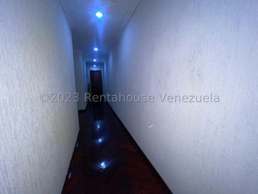 Casa (Duplex) en Venta en Los Chorros, Distrito Metropolitano - 14