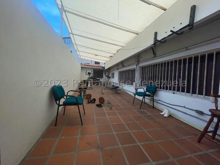 Casa (Duplex) en Venta en Los Chorros, Distrito Metropolitano - 7