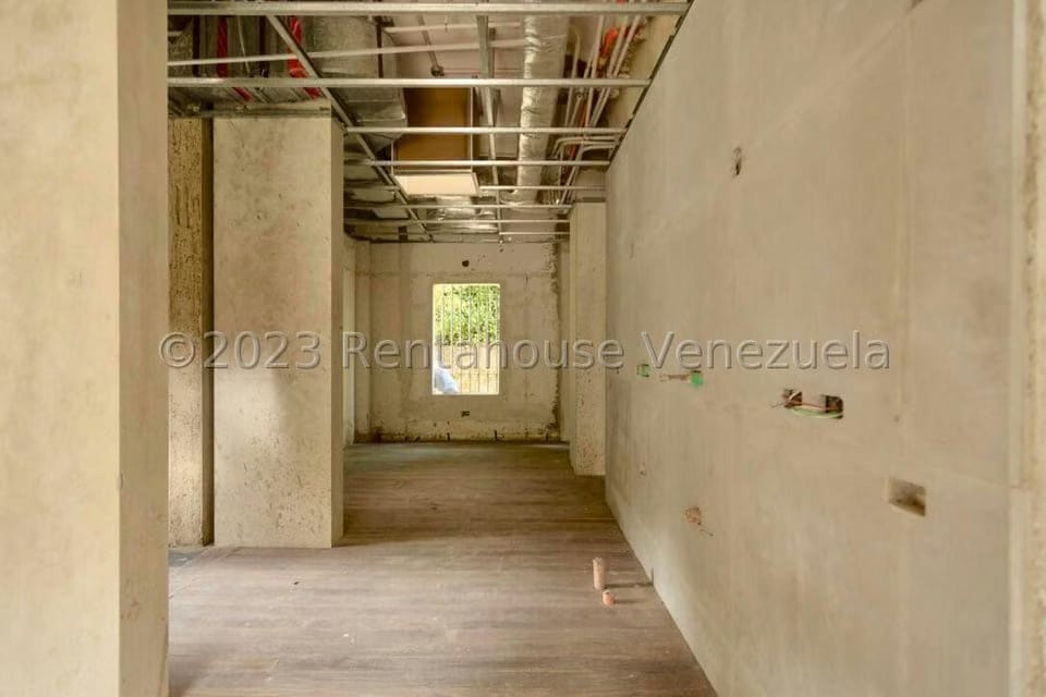 Casa (1 Nivel) en Venta en Cerro Verde, Distrito Metropolitano - 35