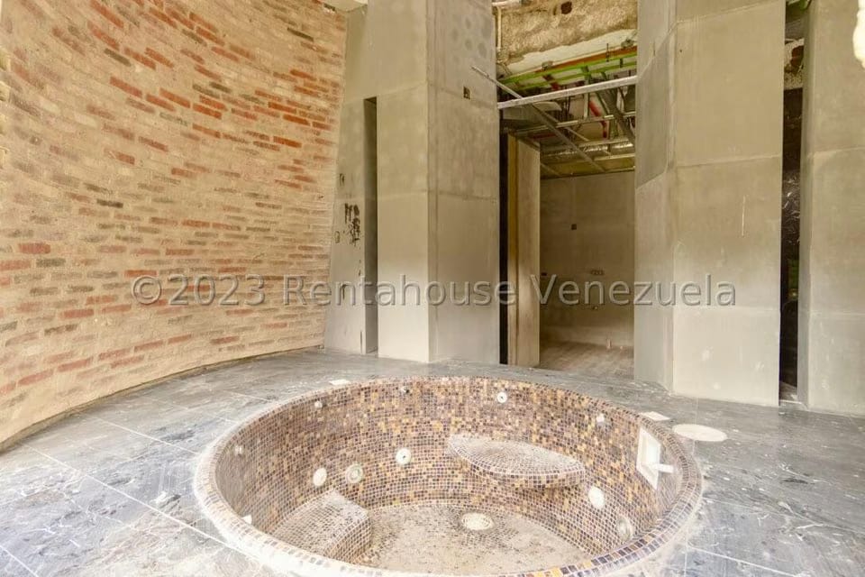 Casa (1 Nivel) en Venta en Cerro Verde, Distrito Metropolitano - 36