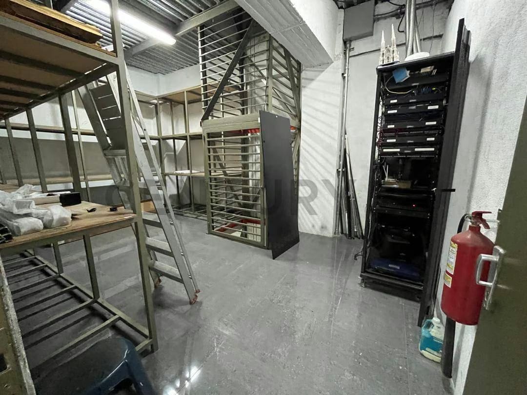 Edificio Corporativo 1.040m² | Los Dos Caminos | Montacargas y Logística 360 - 9