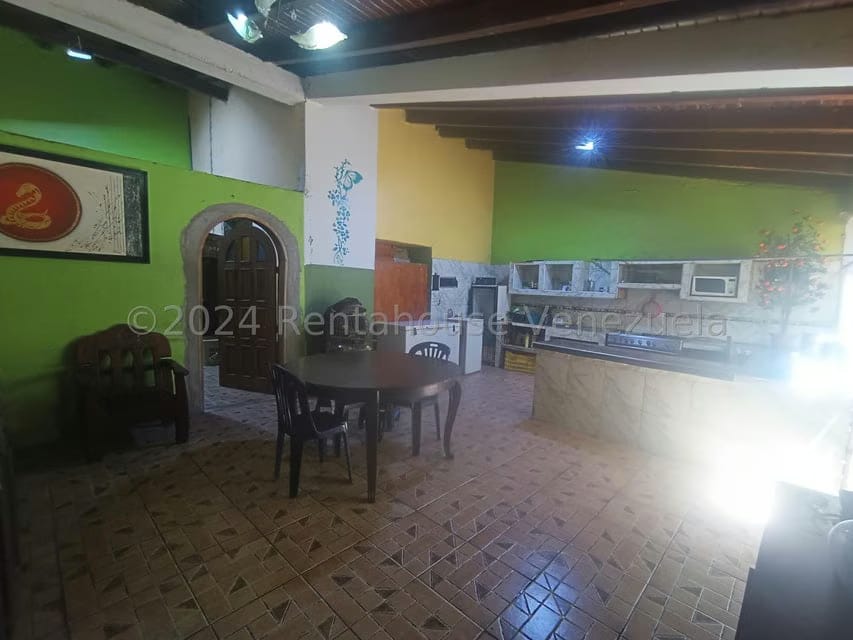 Casa (1 Nivel) en Venta en Parroquia Santa Teresa, Distrito Metropolitano - 4