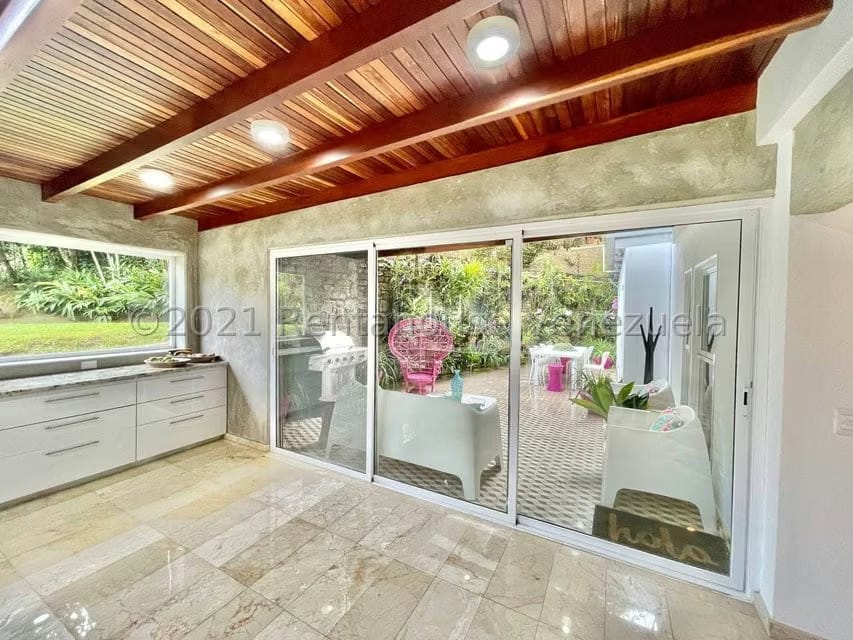 Apartamento (Planta Baja) en Venta en Alto Hatillo, Distrito Metropolitano - 13