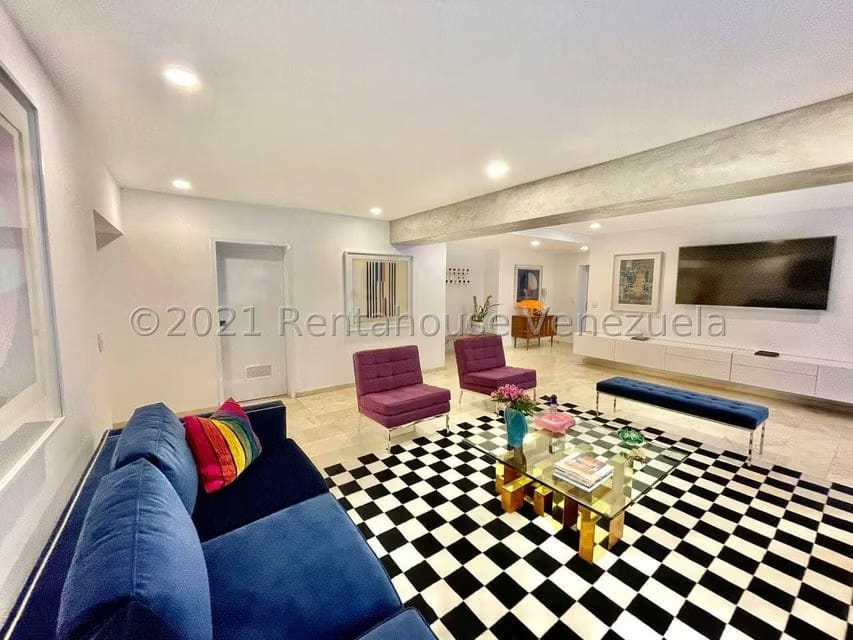 Apartamento (Planta Baja) en Venta en Alto Hatillo, Distrito Metropolitano - 4