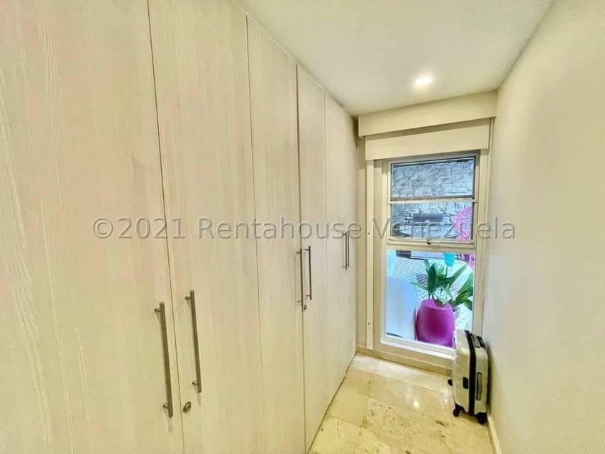 Apartamento (Planta Baja) en Venta en Alto Hatillo, Distrito Metropolitano - 37