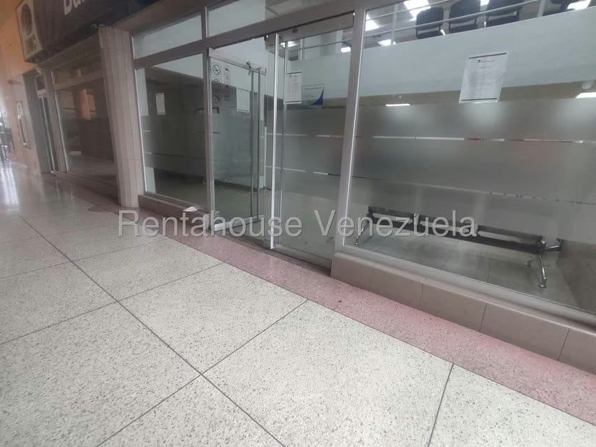 Comercial (Local Comercial) en Venta en Malave Villalba, Carabobo - 2
