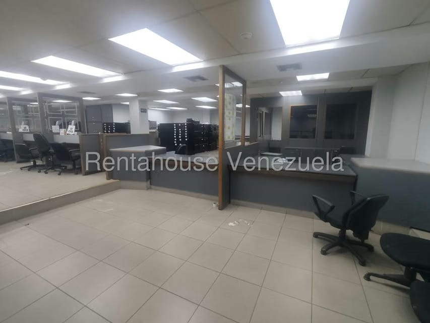 Comercial (Local Comercial) en Venta en Malave Villalba, Carabobo - 11