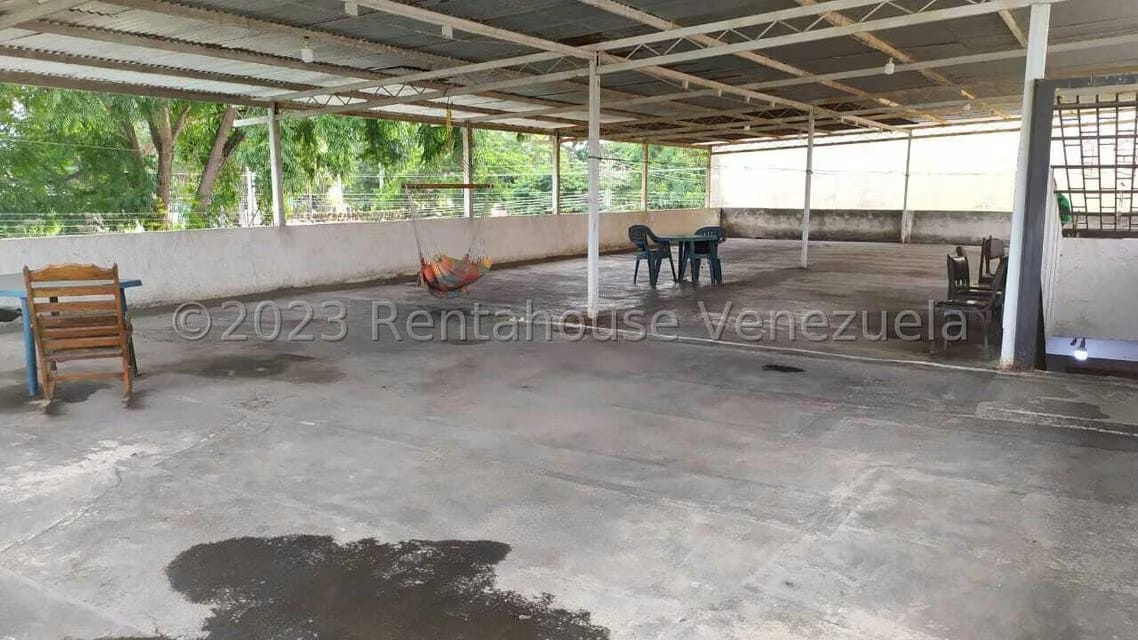 Comercial (Local Comercial) en Venta en Parroquia Tocuyito, Carabobo - 28