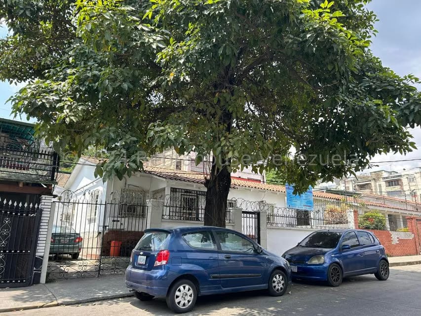 Comercial (Consultorio Medico) en Venta en Cementerio, Distrito Metropolitano