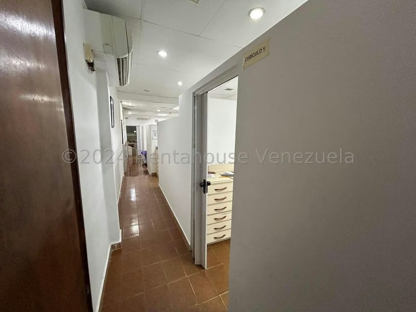 Comercial (Consultorio Medico) en Venta en Cementerio, Distrito Metropolitano - 14