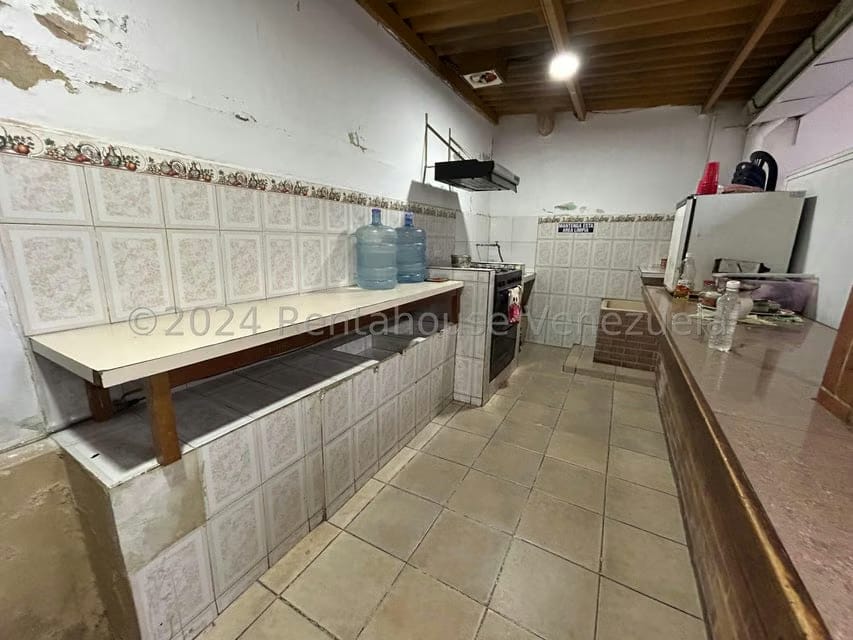 Comercial (Consultorio Medico) en Venta en Cementerio, Distrito Metropolitano - 24