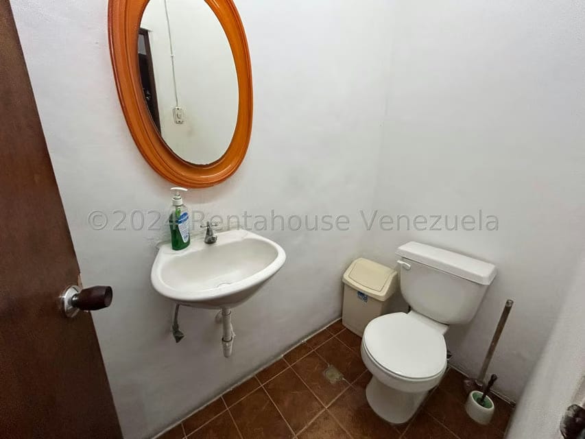 Comercial (Consultorio Medico) en Venta en Cementerio, Distrito Metropolitano - 9