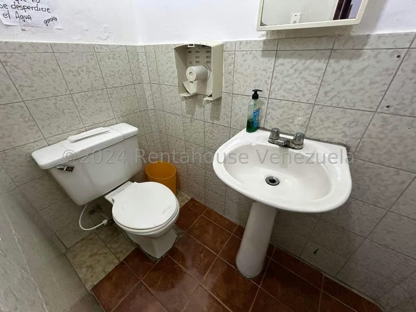 Comercial (Consultorio Medico) en Venta en Cementerio, Distrito Metropolitano - 10