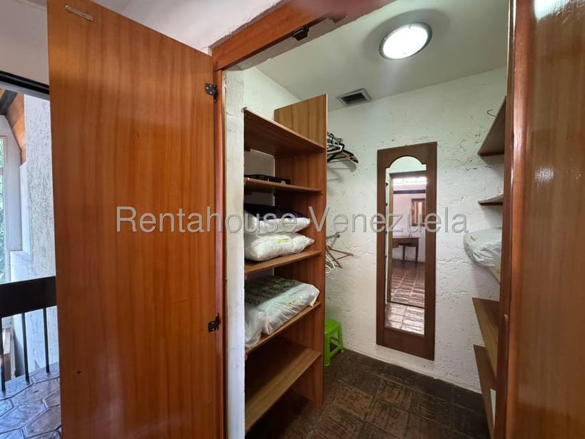 Casa (Multipes Niveles) en Alquiler en Colinas de Bello Monte, Distrito Metropolitano - 6