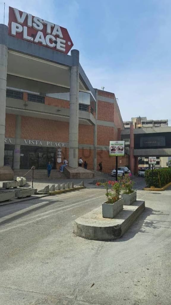 ML - Venta Local en Centro Comercial Buenaventura