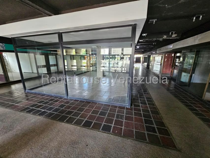 Comercial (Local Comercial) en Alquiler en Las Salias, Miranda - 14